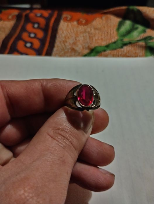 Продам срібні каблучки 1000 грн.