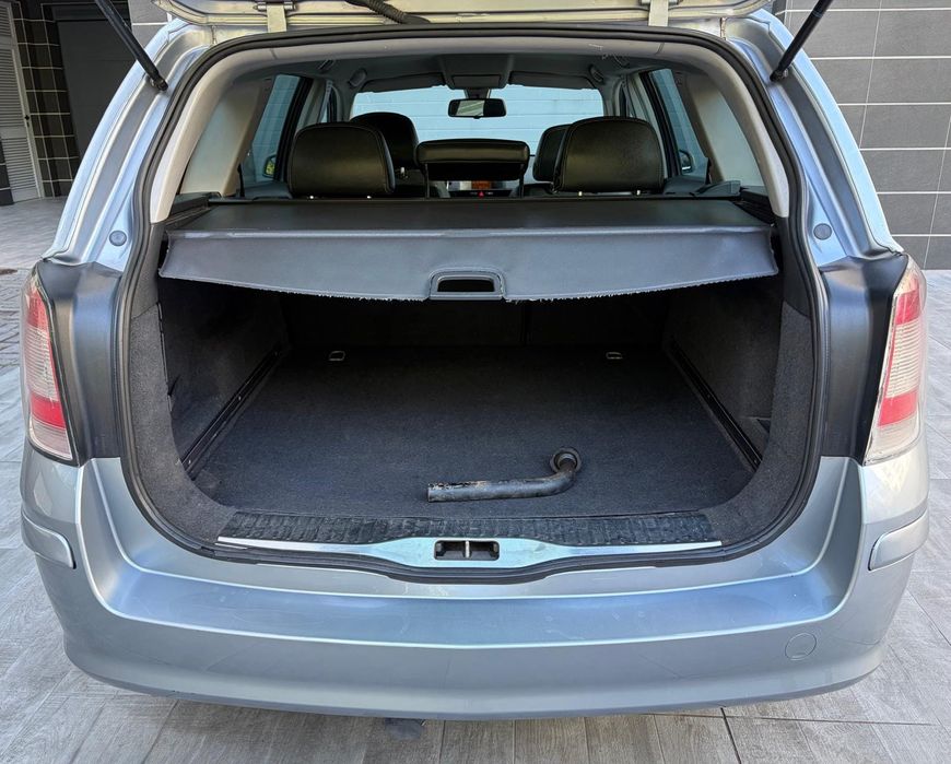 OPEL ASTRA CARAVAN 1.7CDTI ano 2007 Motor ISUZU Versão Cosmo
