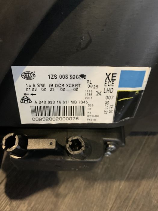 Mercedes w240 Maybaсh a2408201661 фара права америка