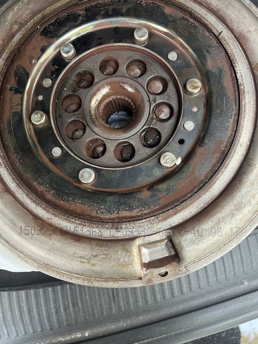 Демпфер AUDI Q5 2.0 дизель