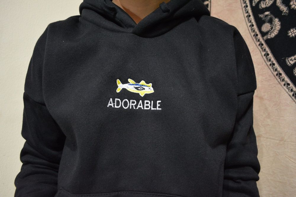 Sweatshirt "Adorable" Print NOVO