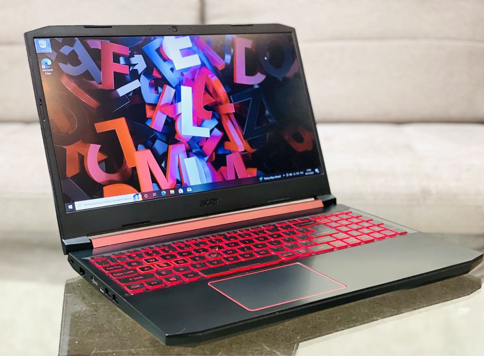 Acer Nitro 5/FHD/IPS/Ryzen 5 3550H/3.7 GHz/16 ГБ/SSHD 1ТБ/RX 560X /4ГБ