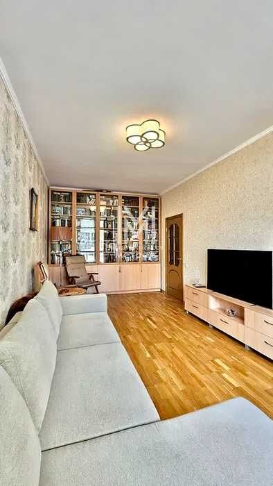 Продам 2к квартиру 70м2 в ЖК ЛАЙНЕР, Центр (18236)