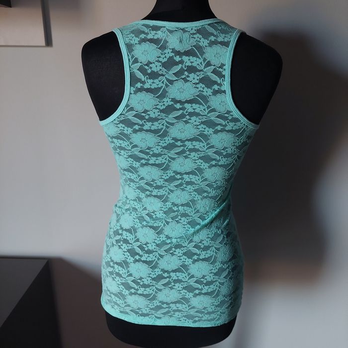 Crop top damski prążkowany z koronką, nowa S