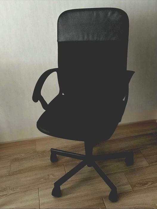 Кресло поворотное  RENBERGET  IKEA