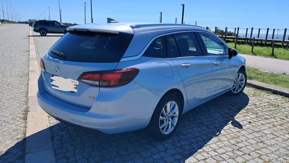 Opel Astra Sports Tourer 1.6 INNOVATION
