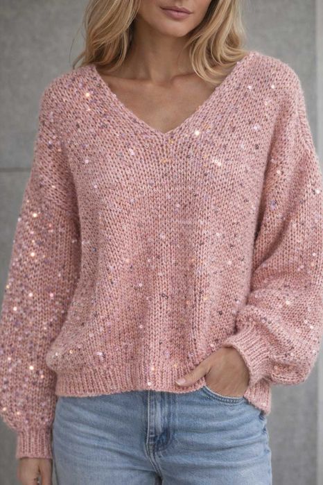 Ręcznie robiony sweter moherowy z cekinami