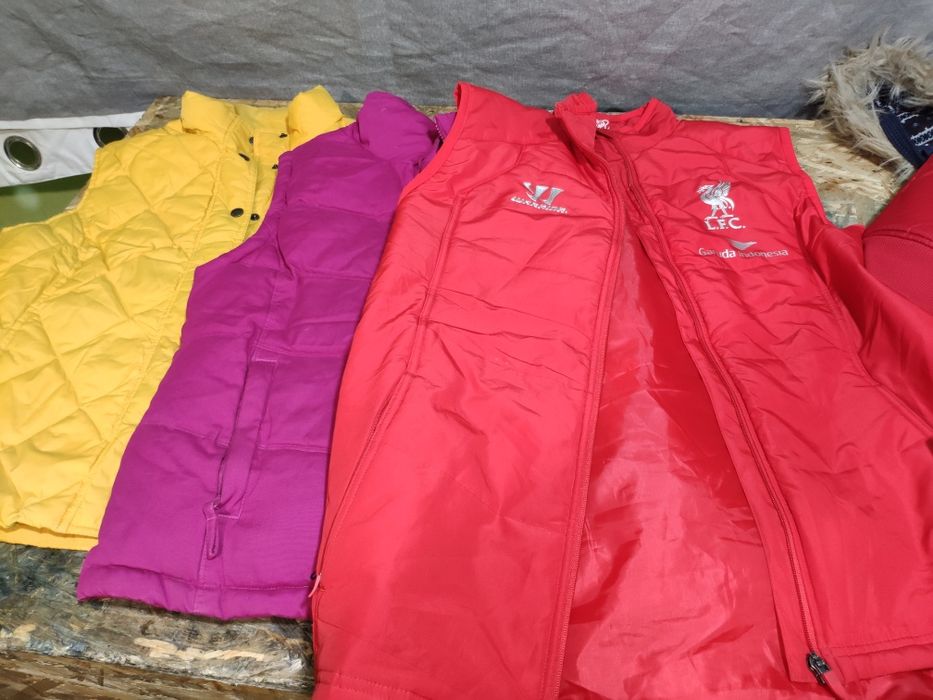 Жилетка Весна-Осінь . Жилетка оптом. Секонд-хенд опт. Секонд опт