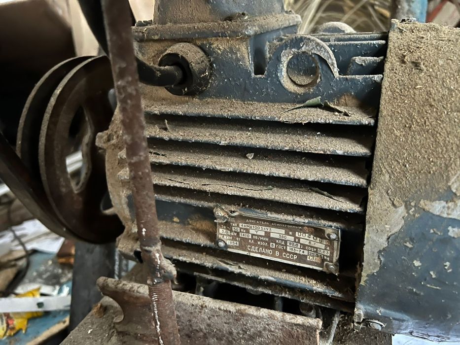 Циркулярка в робочому стані