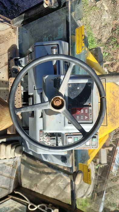 Retroescavadora Fermec 960 Arcozelo • OLX.pt