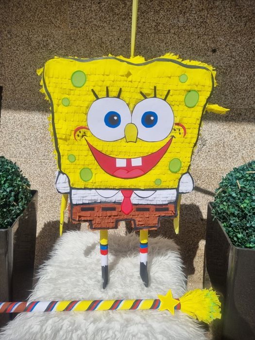 *Oportunidade*Pinhatas personalizadas originais para tuas festas