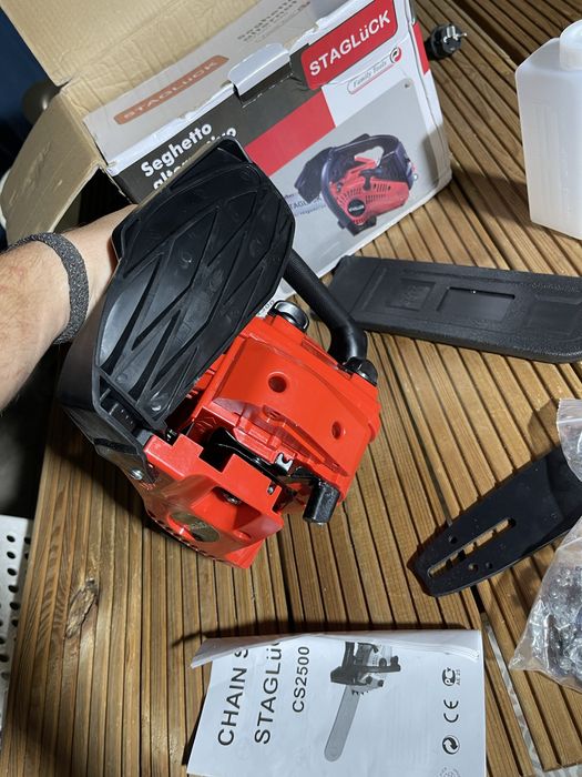 Motoserra nova a gasolina