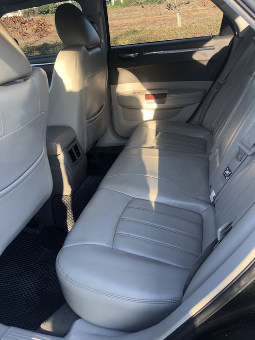 Chrysler 300c газ бензин