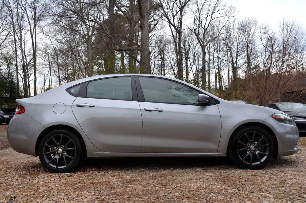 Dodge Dart      2015