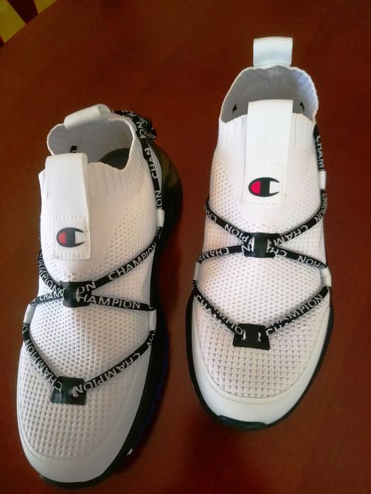Кроссовки Champion