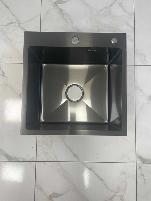 Мийка Lidz 5050 см чорна та змішувач з висувним виливом Kroner.