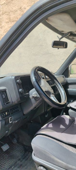 Jipe Opel Monterey 3100