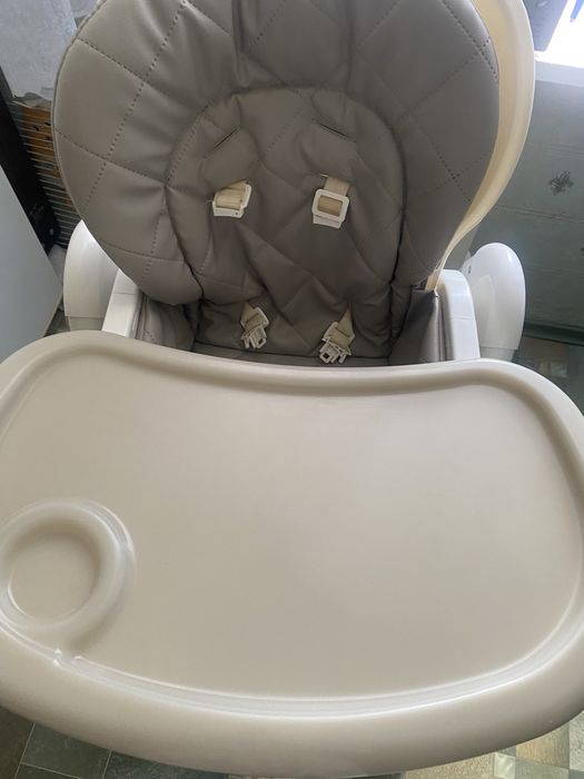 Дитячий стільчик для годування Toffe Carrello