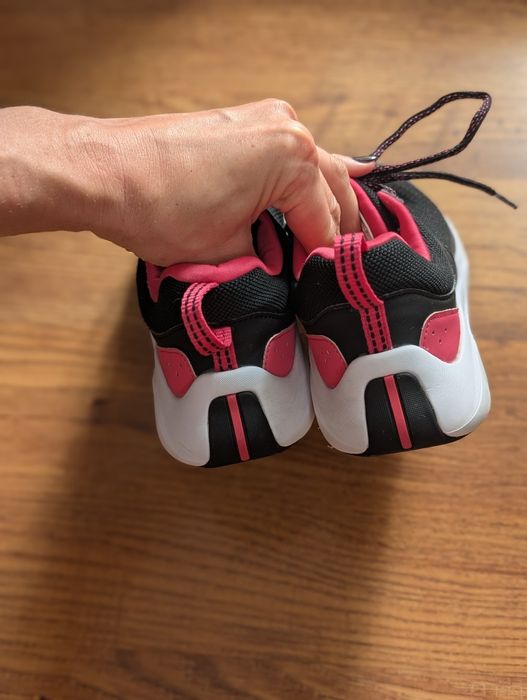 Buty sportowe adidasy damskie/dziewczęce r.38 wkładka 25 cm