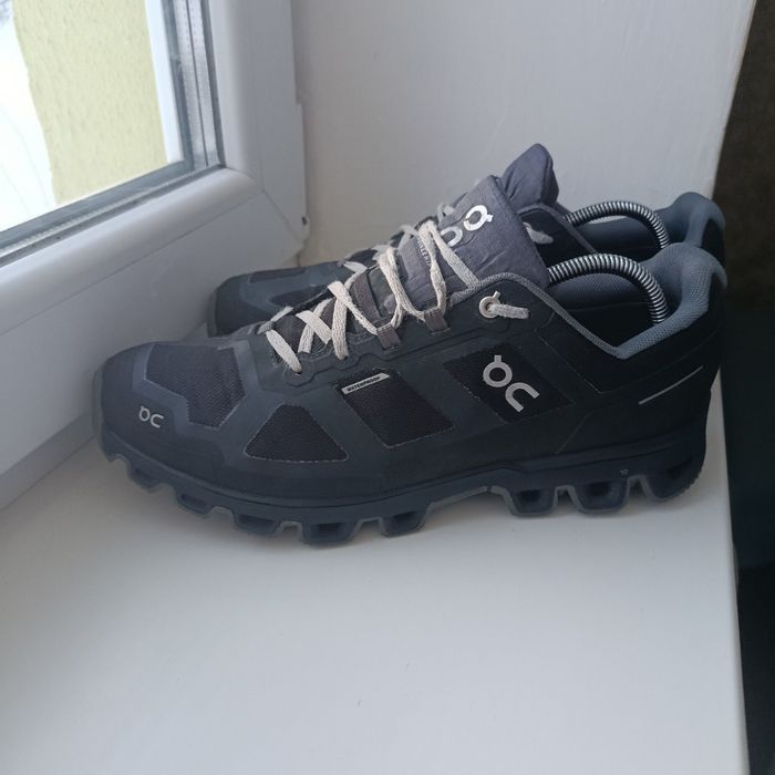 Кросівки On Cloudventure running розм.45.Waterproof