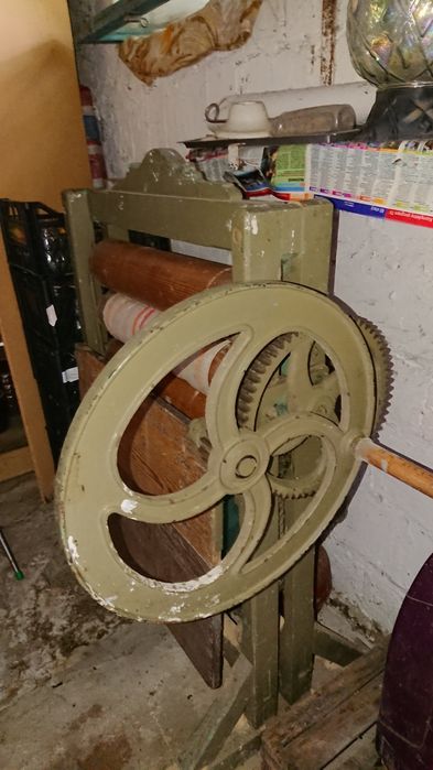 Magiel drewniany ręczny