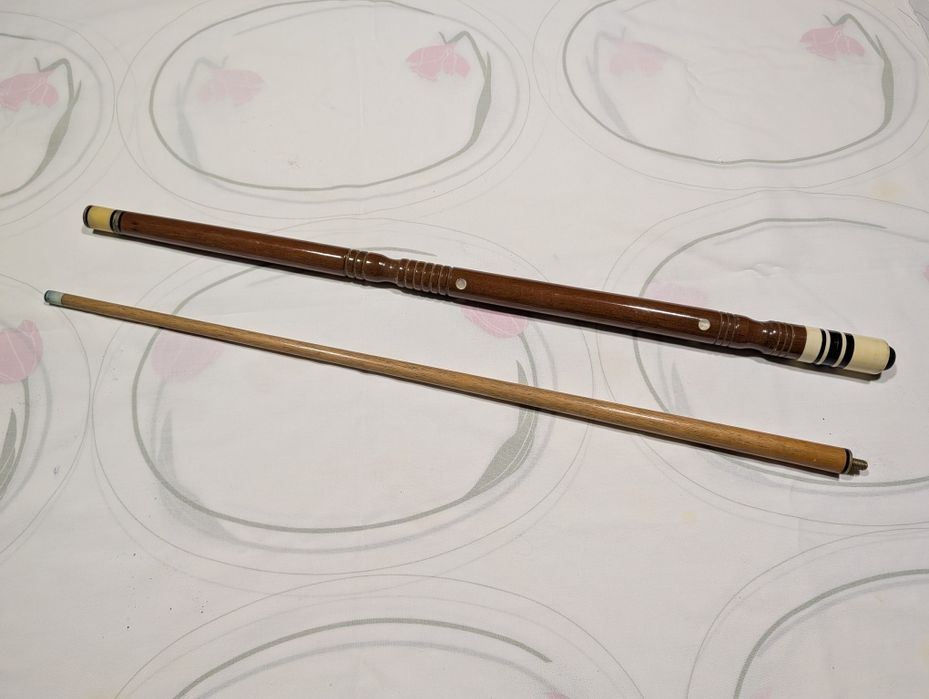 Vendo tacos de  bilhar,com muito pouco uso uso