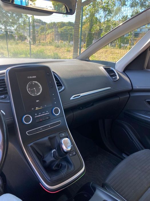 Renault scenic 1.5 dci Hibrid Assist intense