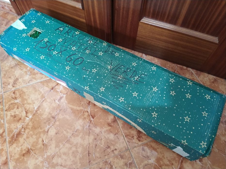 Árvore de Natal casa apartamento vivenda escritório gabinete escola