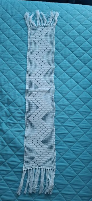 Naperão em crochê,  branco