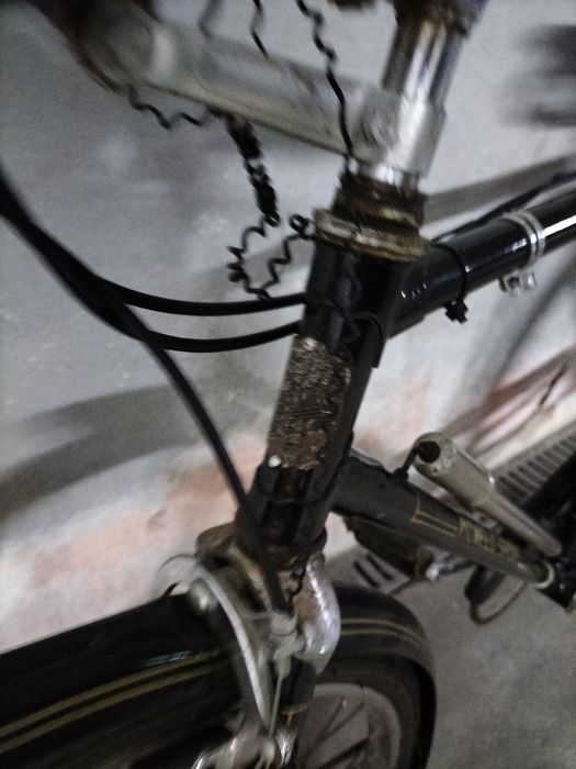 Bicicleta pasteleira antiga