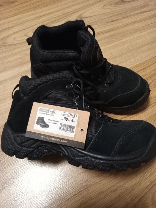 Чоловічі зимові кросівки 39 розмір.Portwest.
