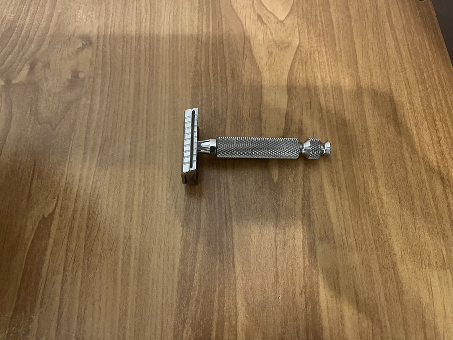 Maszynka na żyletki Razorock Daily Grooved