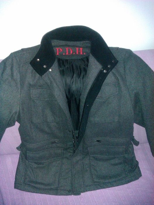 Casaco Pedro del Hierro - impecável