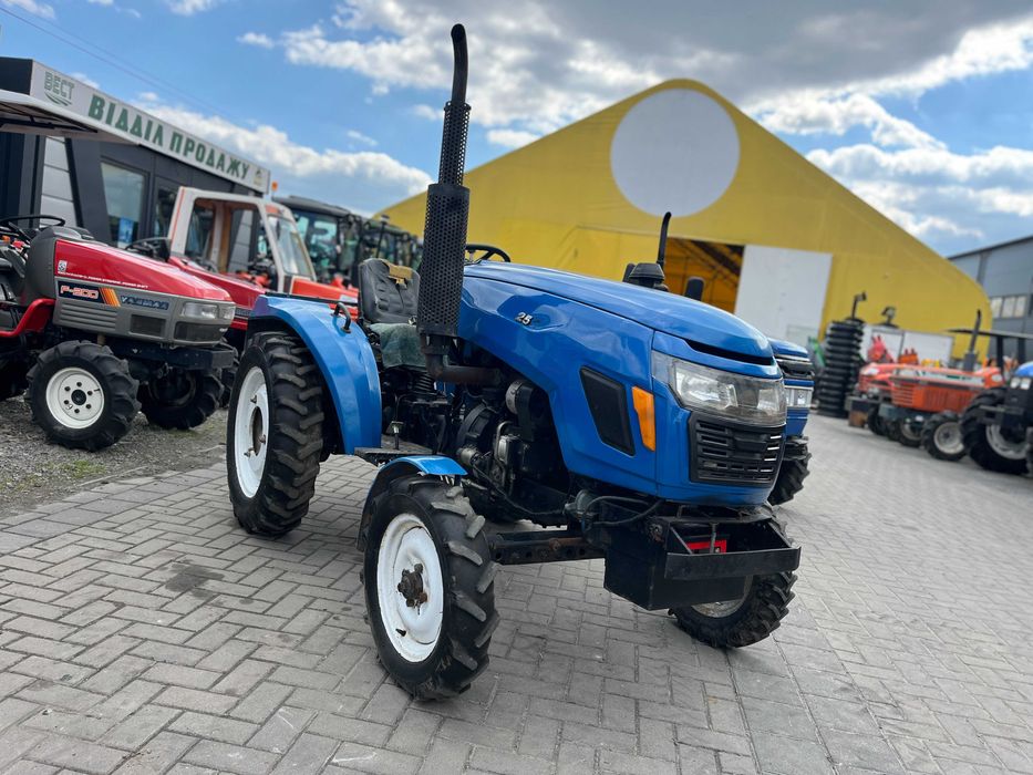 Китайський трактор/мінітрактор Булат 250!24к.с! 4х2! ВВП!