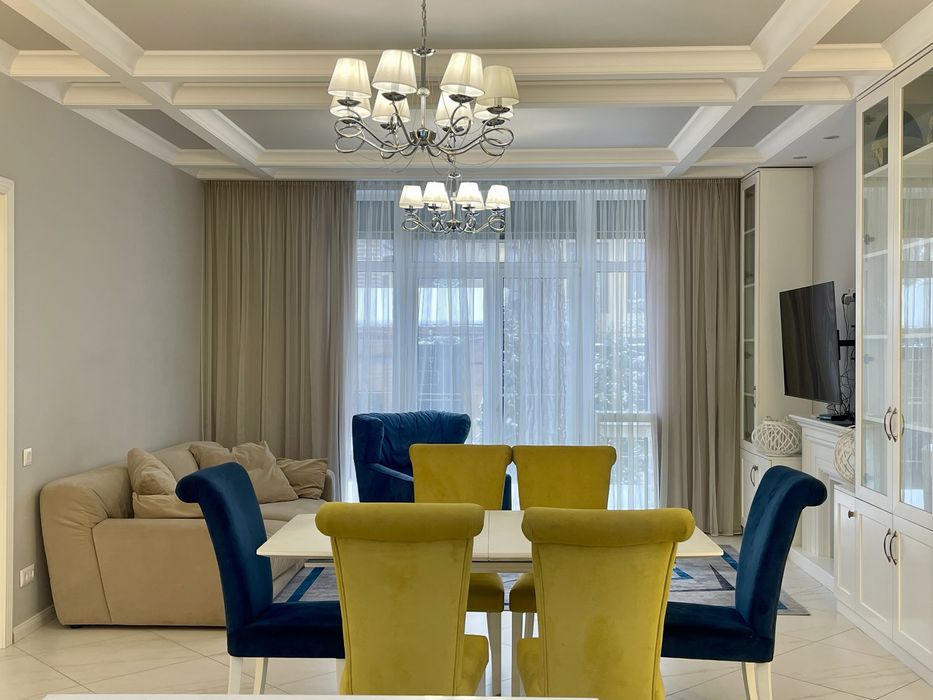 Будинок з ремонтом у лісовій Бучі!