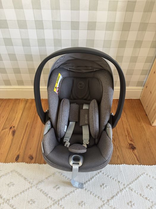 Cybex Cloud T i-Size Plus Cinza + Redutor + Adaptadores | Muito Bom Estado