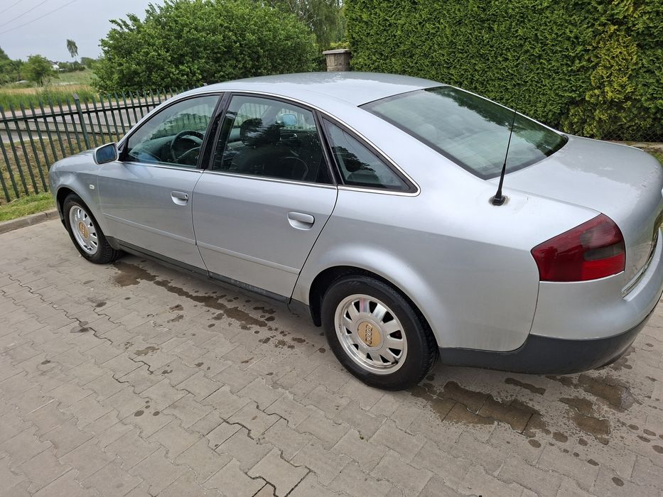 Audi a6 sedan limuzyna