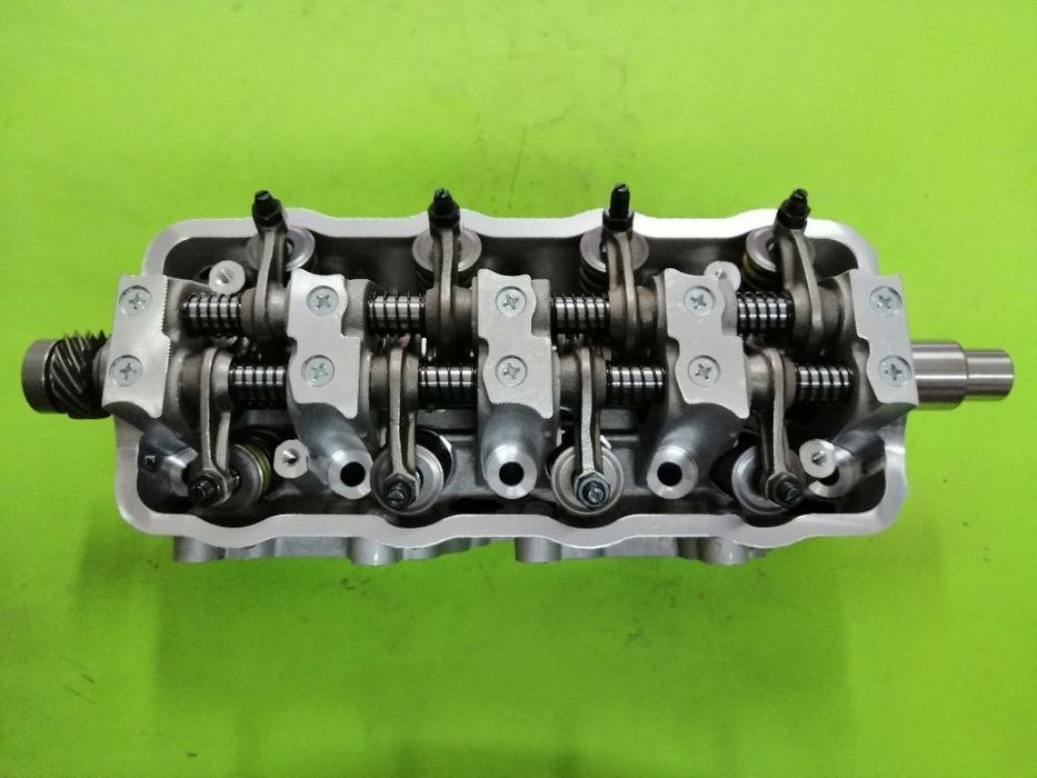 Cabeça de motor completa Suzuki Samurai e Santana 1.0 F10A