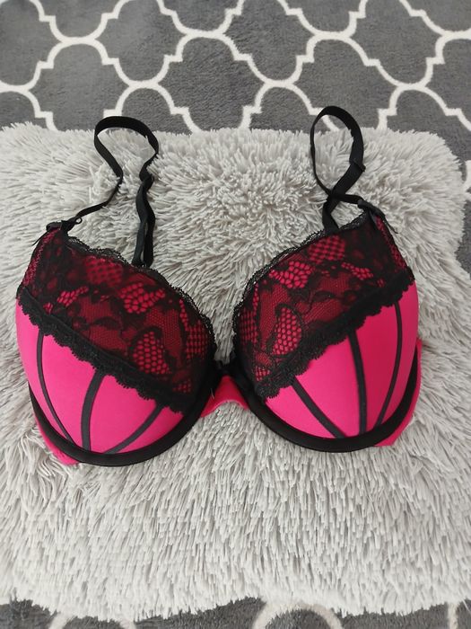 Biustonosz różowy Hm 80 B