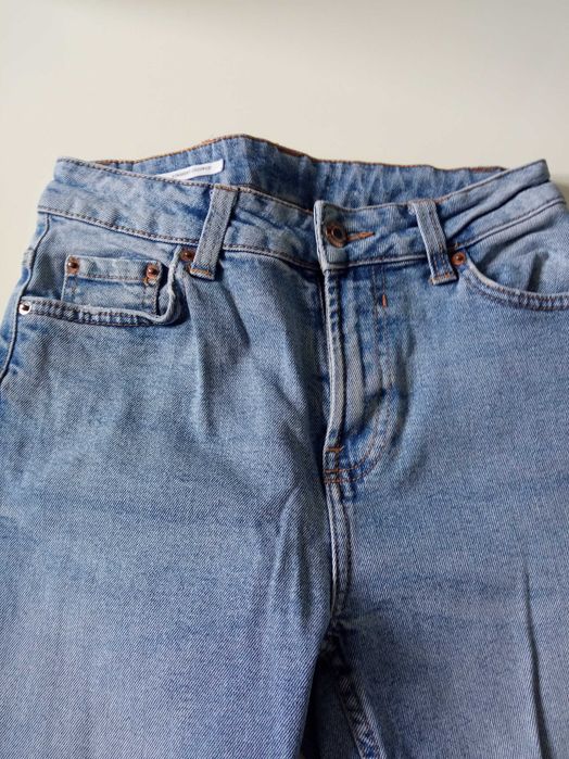 Bershka CROPPED - Jeansy Straight spodnie r S pas 66-70cm