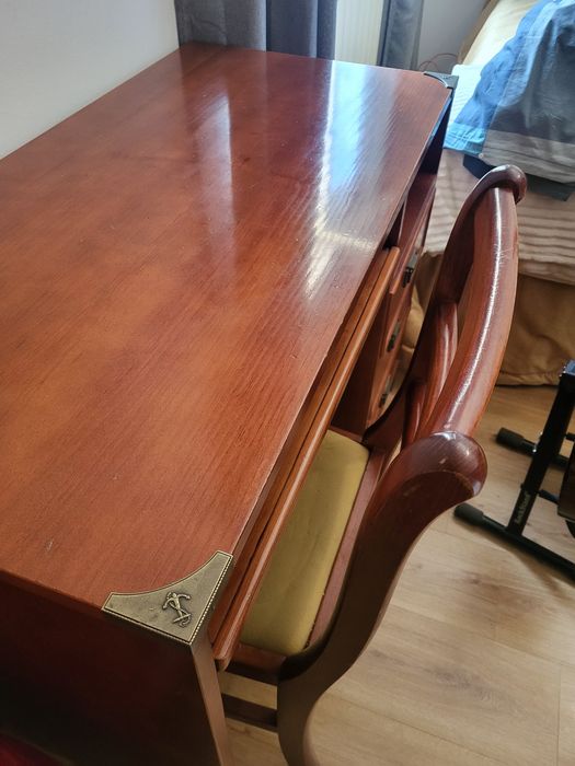 Mobilia quarto: Cama + cama no gavetão + Secretária