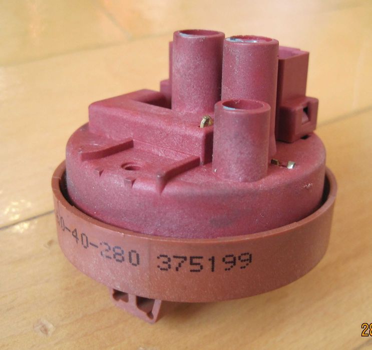 Запчастини Gorenje  ТЕН, клапан, замок.