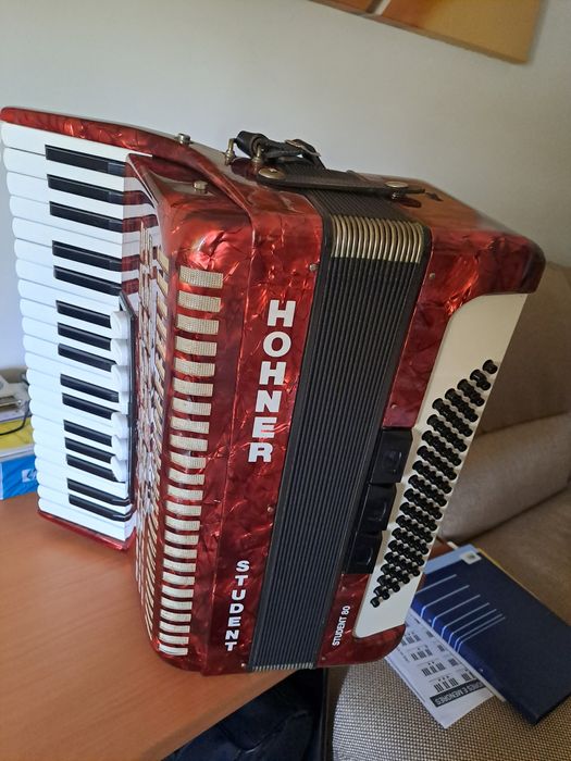 Acordeão hohner setudent 80 3⁰ vós
