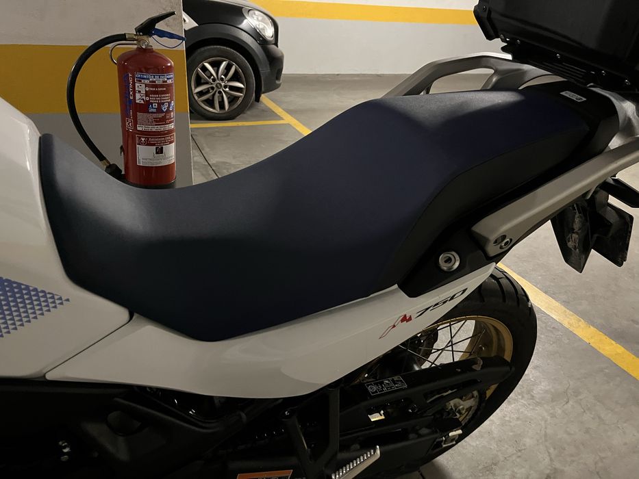 Banco para Honda Transalp 750 XL