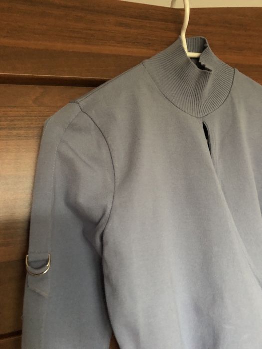 Sweterek półgolf kopertowy z paskami jasny niebieski 36/S