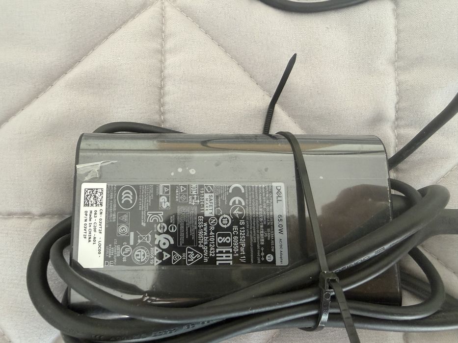 Dell D6000 Stacja Dokująca USB-C + zasilacz 65W | uszkodzony przewód USB-C