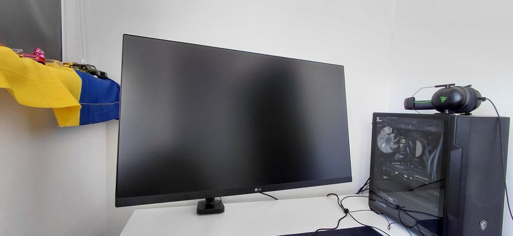 Монітор LG 27  150ghz
