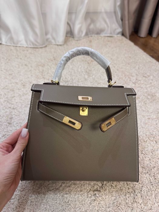 сумка жіноча класична