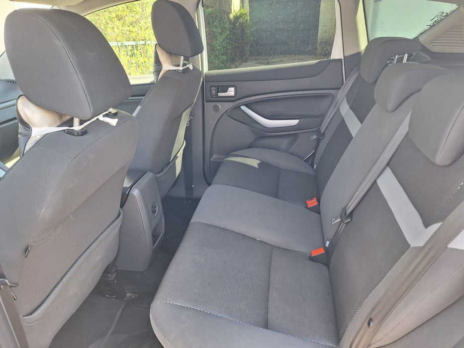 Ford Kuga Titanium64750404684802124