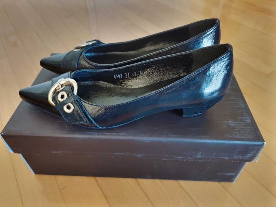 Czółenka damskie Nessi grafit roz 37 nowe SKÓRA